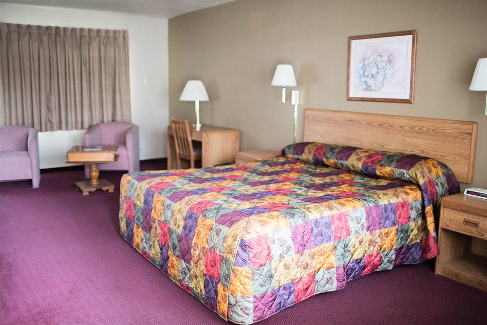 Vino Inn & Suites Atascadero Buitenkant foto
