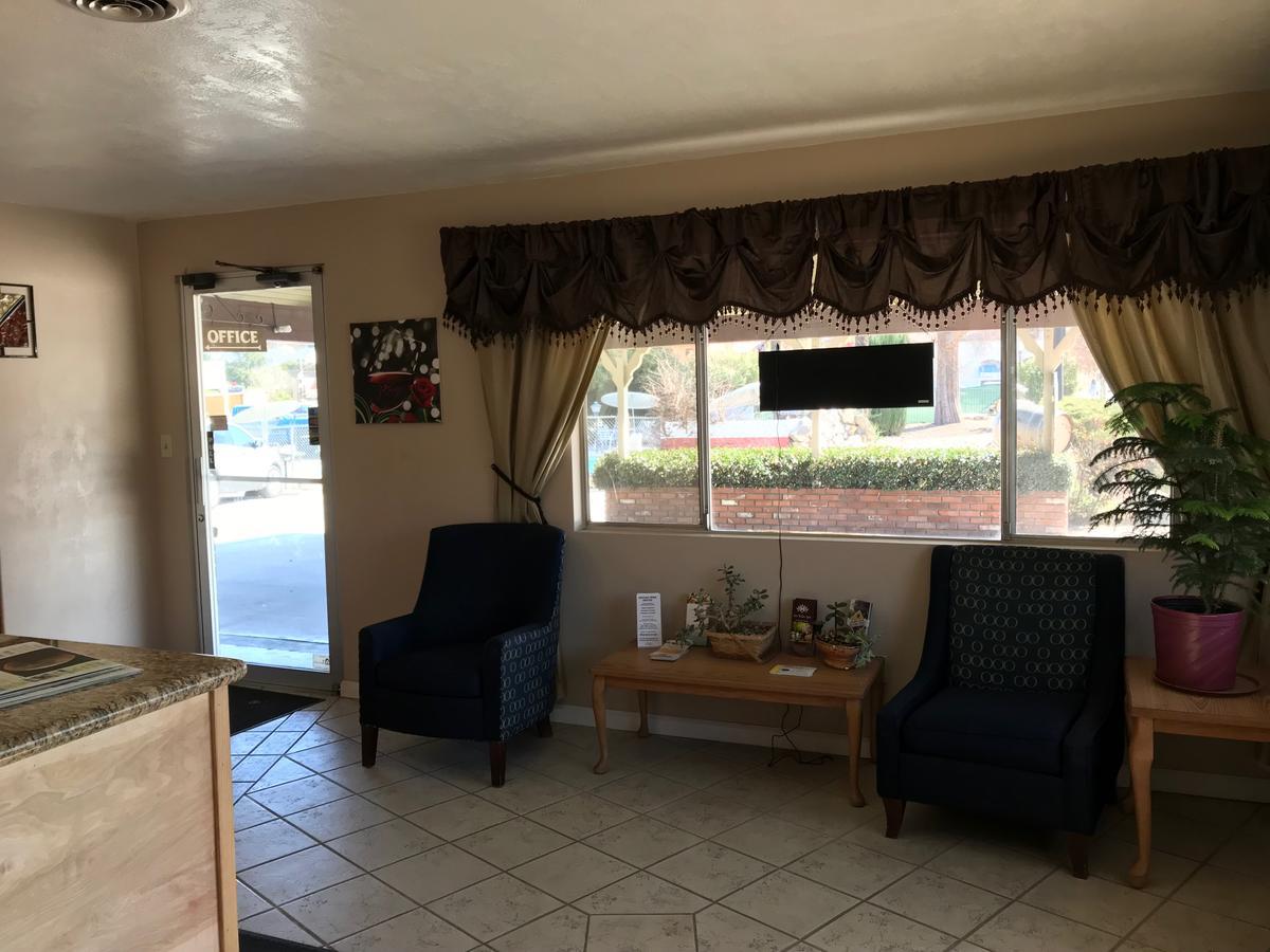 Vino Inn & Suites Atascadero Buitenkant foto