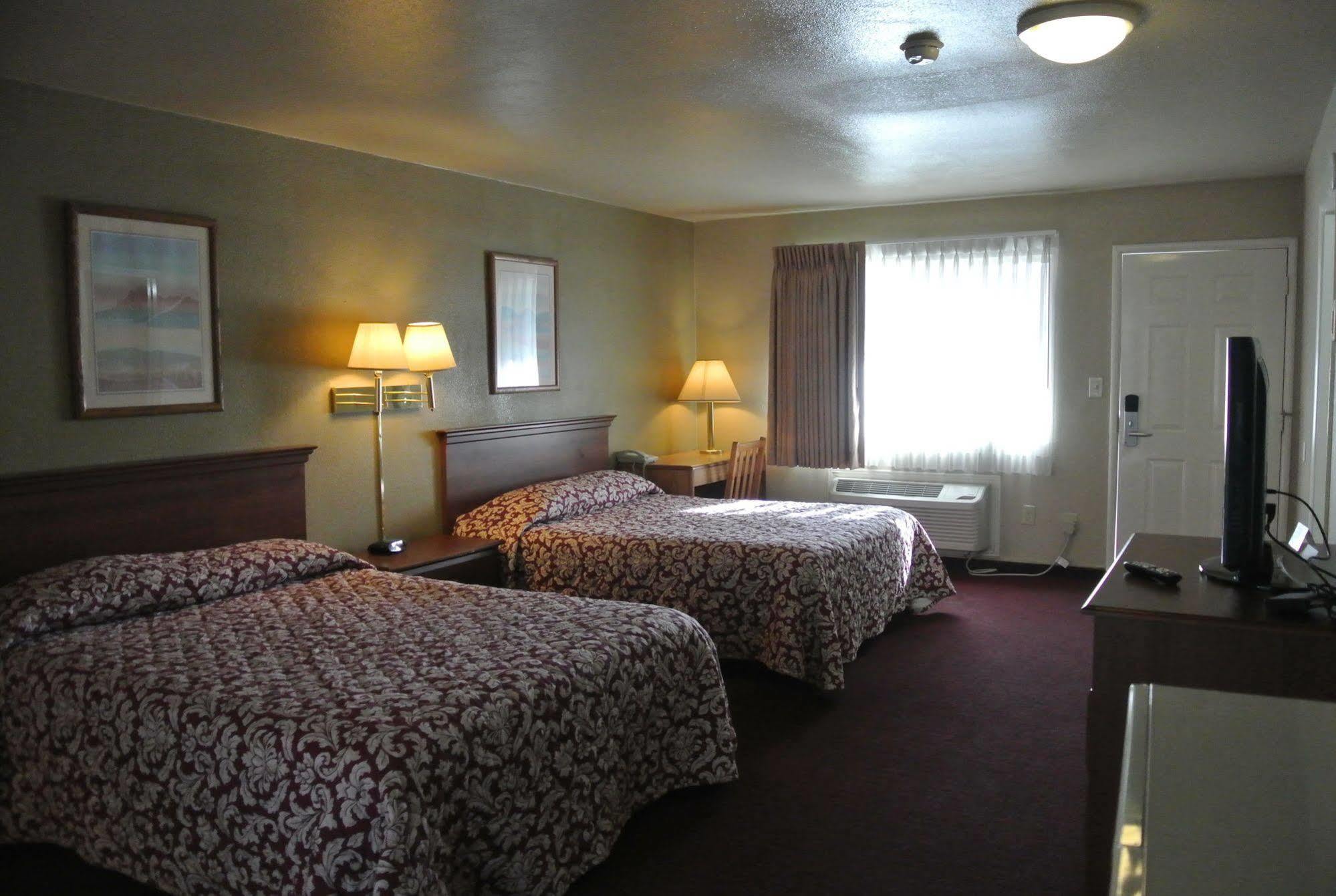 Vino Inn & Suites Atascadero Buitenkant foto