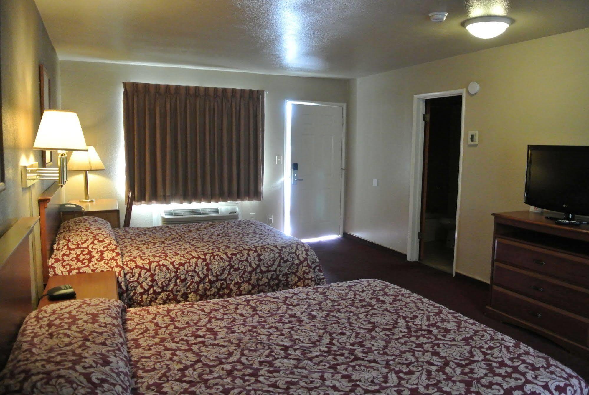 Vino Inn & Suites Atascadero Buitenkant foto