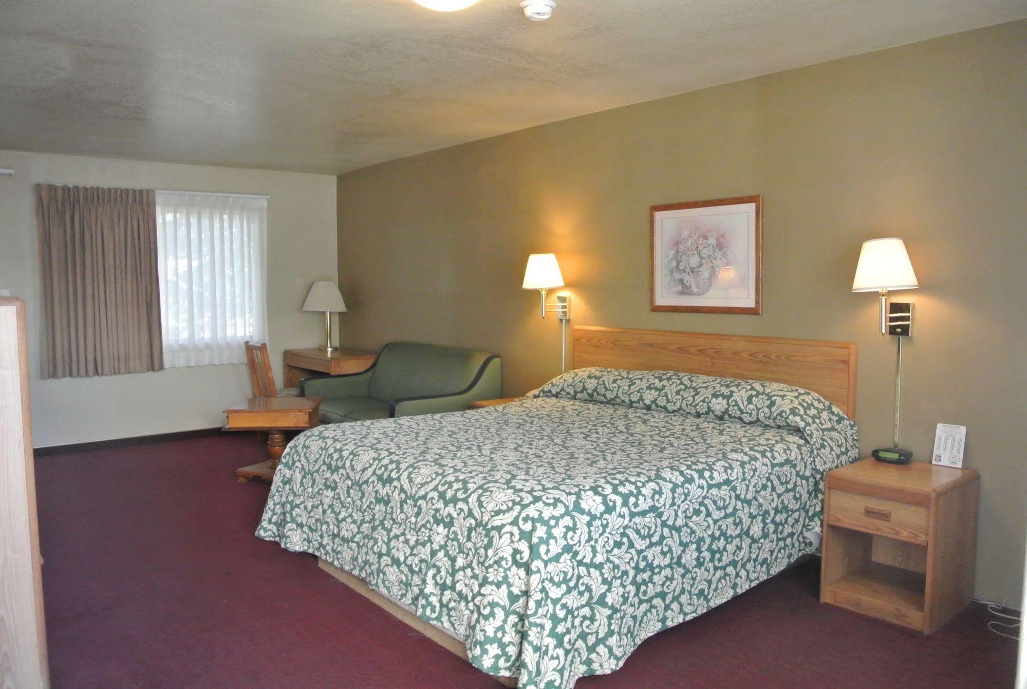 Vino Inn & Suites Atascadero Buitenkant foto